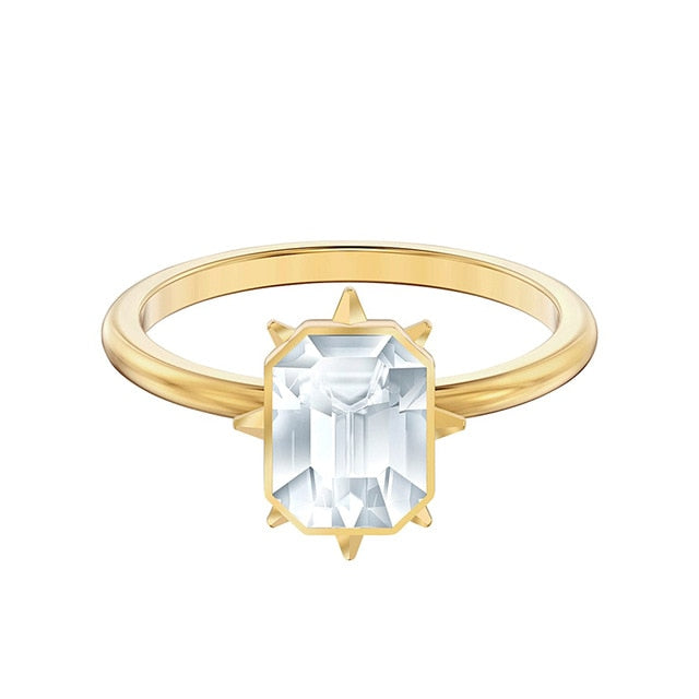  2019 SWA New Tarot Magic Spades. Queen Crown. Devil's Eye Hand. Spider Web Crystal Ring Fashion Jewelry Female Engagement Ring